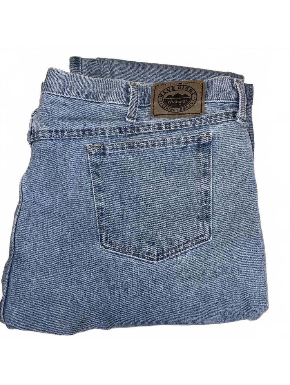 Wrangler Blue Ridge Classic Relaxed 48 x 32 Blue Denim Works Casual Jeans